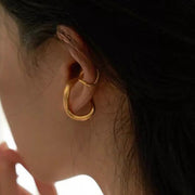 Twisted Metal Ear Cuff