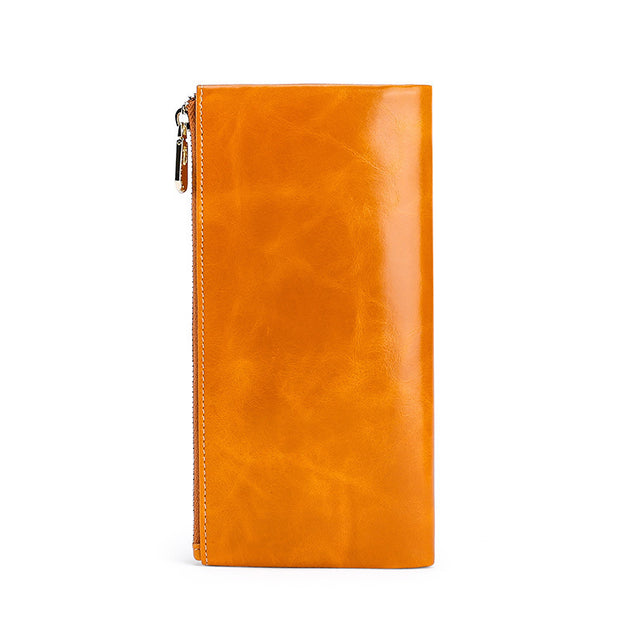 A Leather Oil Wax Wallet